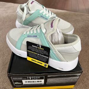 Sea-Doo Women's Mint & White Water Shoe